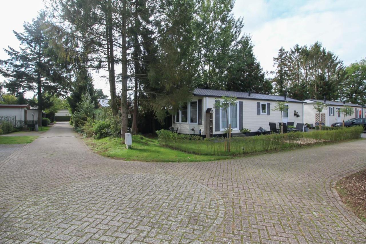 Sfeervol Chalet Op De Veluwe Putten Exteriér fotografie